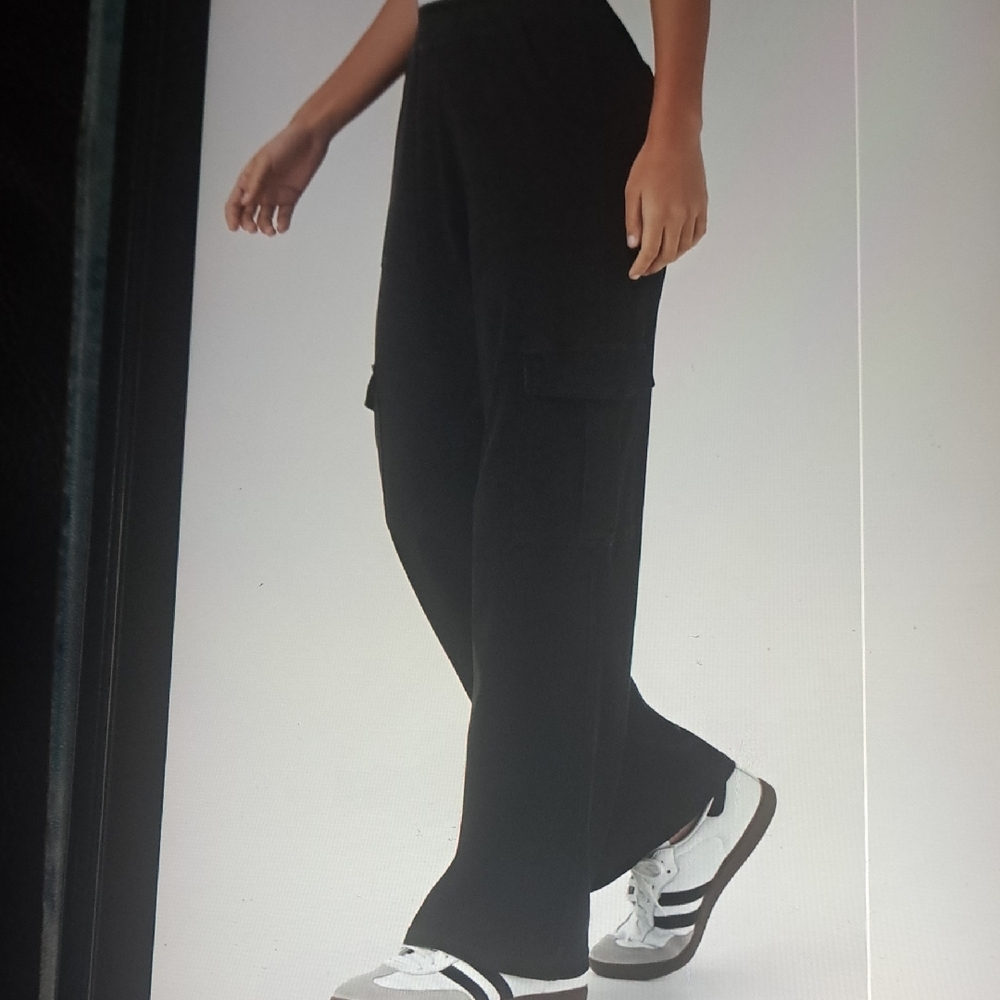 SMALL (PETITE) HALARA MIDRISE CARGO STRETCHY KNIT DENIUM PANTS